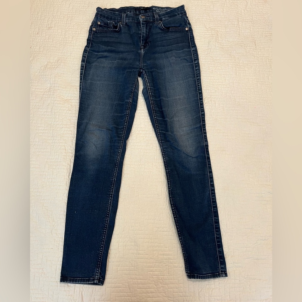 7 For All Mankind The High Waist Ankle Skinny Jeans Size 26